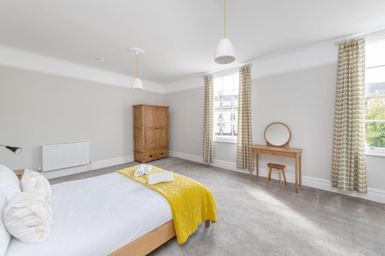 Spacious Maisonette With Parking - 10 Mins Walk From Bath Abbey - 2 Bed & 2 Bath Dış mekan fotoğraf